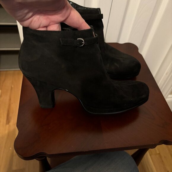 Aerosoles Suede heeled boots - Picture 2 of 6